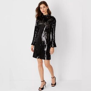 Ann Taylor Black Sequin Bell Sleeve Shift Dress Size 2 Mock Neck Cocktail Party